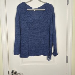 DAVI & DANI Deep Blue V-Neck Sweater